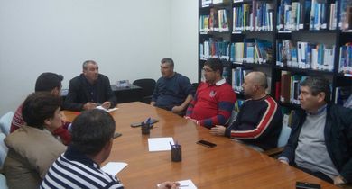 O PSOE defende na Mariña a negociación de prezos e cotas para frear a crise do sector primario