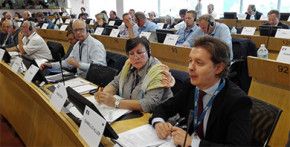 O Concello de Xove organiza un obradoiro de escaparatismo en galego