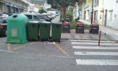 A gañadora do concurso “o que nunca che dixen”, convocado polo Concello de Foz, recibiu o seu premio, 100 euros en vales de compra para gastar nos establecementos do CCA focense.