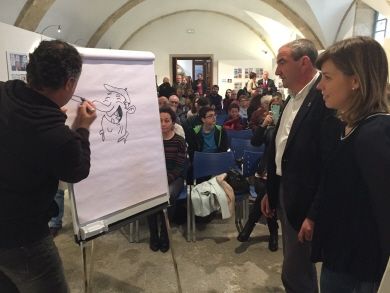 Entregados os premios co concurso  letras galegas 2.017 en Xove