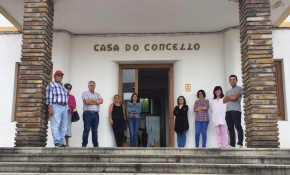 Este sábado e  domingo celébrase a cuarta edición do mercado de rúa, que organiza Acisa. Na cita participan preto de 30 establecementos comerciais
