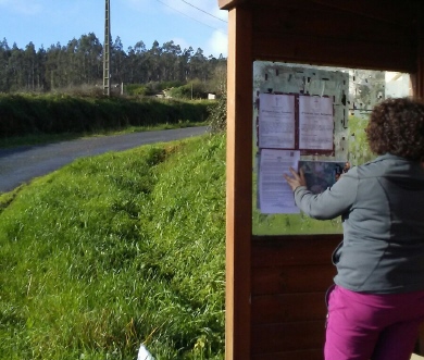 Dúas concentracións tiveron lugar esta mañá en Burela para denunciar a supresión da área sanitaria da Mariña. Unha tivo lugar ás portas do Hospital da Costa, convocada pola xunta de persoal da Área Sanitaria da Mariña