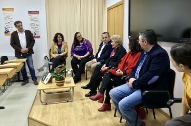 Iria Rivas e  Laura Requeijo son as gañadoras do II Certame literario e de artes plásticas xuvenil Concello de Ribadeo