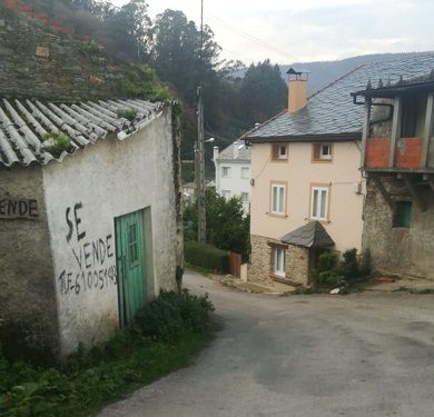 A carpa instalada no Campo do Mosteiro de San Salvador acollerá a actividade denominada Planetario Ciencia Kids o vindeiro mércores, día 26 de decembro