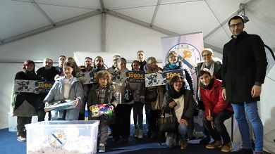 Os alumnos de 3º da ESO do IES Perdouro participaron o pasado venres nun taller de elaboración de papel con fibras naturais, que foi organizado pola Concellería de Medio Ambiente de Burela