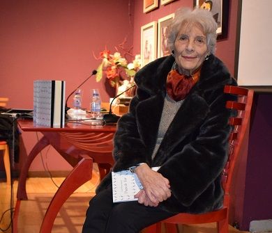 A Xunta subministra 88.000 mascarillas a empresas e autónomos da provincia a través de catro asociacións empresariais