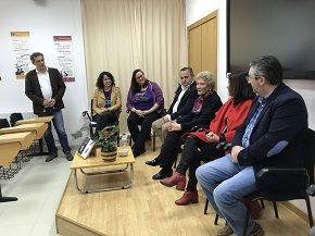 O Concello de Cervo descontamina e sectoriza a planta do Centro de Día Residencia na que están os residentes que deron positivo en Covid-19