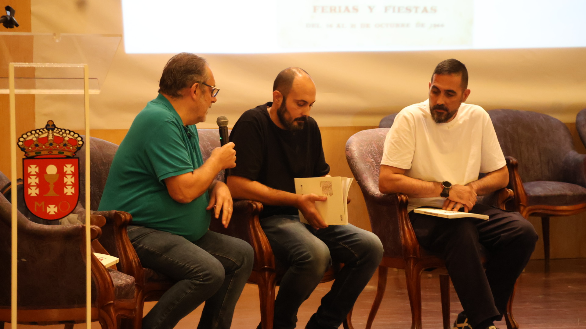 A Vicepresidencia da Deputación colabora na edición de “Xosé Vizoso. Sempre coas San Lucas”, presentada este venres e que recompila os seus carteis para as feiras mindonienses e bosquexos inéditos