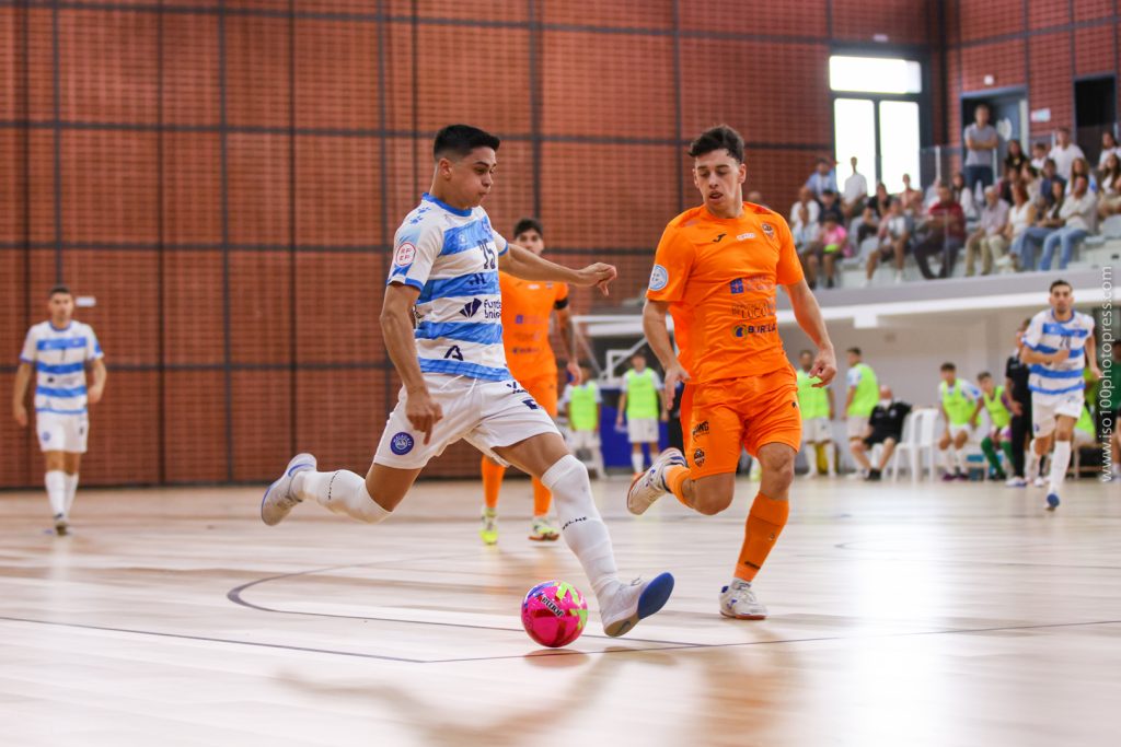 Primeira derrota do Burela, 6-4 en Málaga