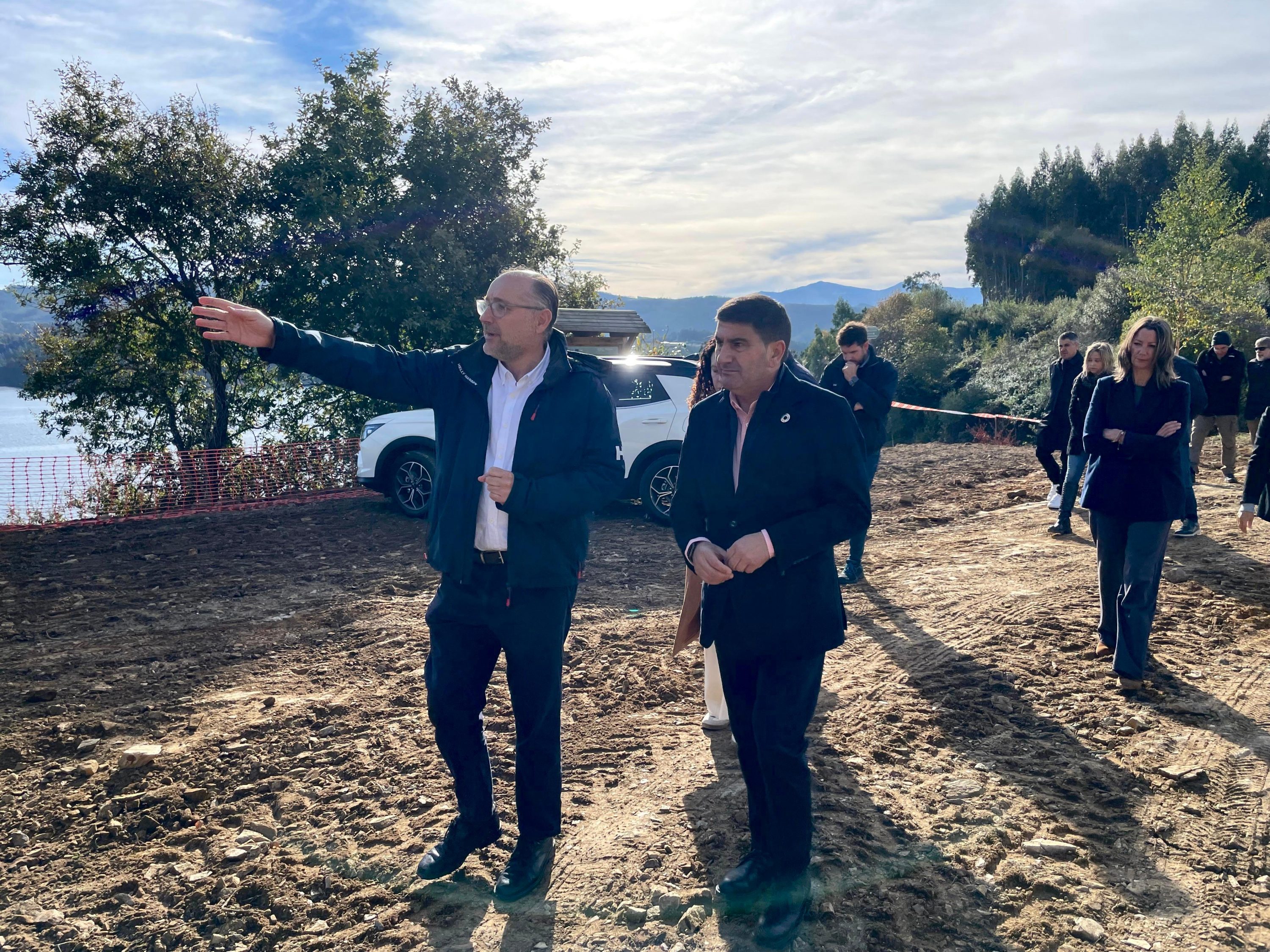 Pedro Blanco exemplifica en Ribadeo o “esforzo continuado” do Goberno no litoral lucense, con máis de 6M€ para modernizar infraestruturas