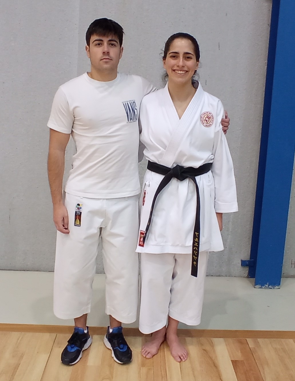 A Banda de Ribadeo encheu con música de cine o auditorio municipal Hernán Naval no concerto de Santa Cecilia