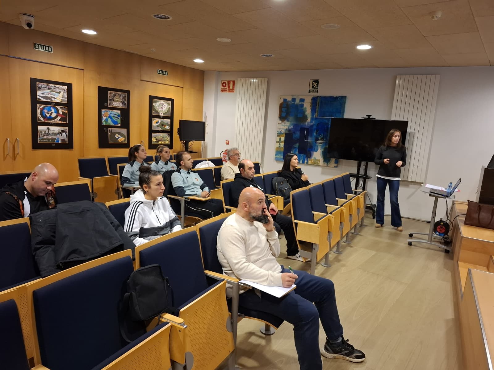 Burela acolle o curso ‘Psicoloxía aplicada a adolescentes' dirixido a persoal técnico deportivo