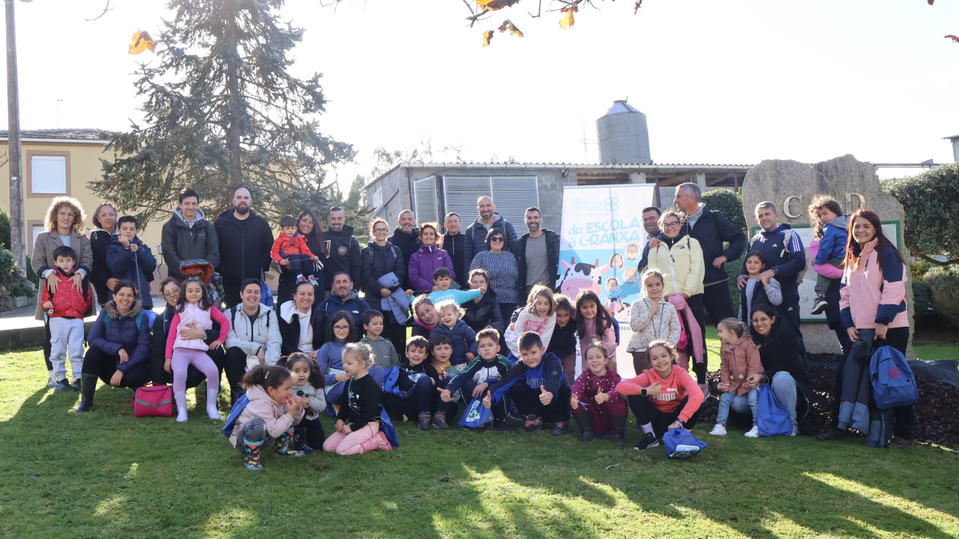 O Instituto de Estudos Chairegos, en conmemoración do XXV aniversario da súa fundación, organiza a Exposición RETRATOS, unha colección de cadros pintados polo artista vilalbés Pedro Cabarcos