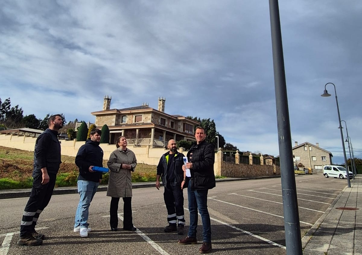 Renovada a iluminación pública en Galdín, Cervo, con tecnoloxía led