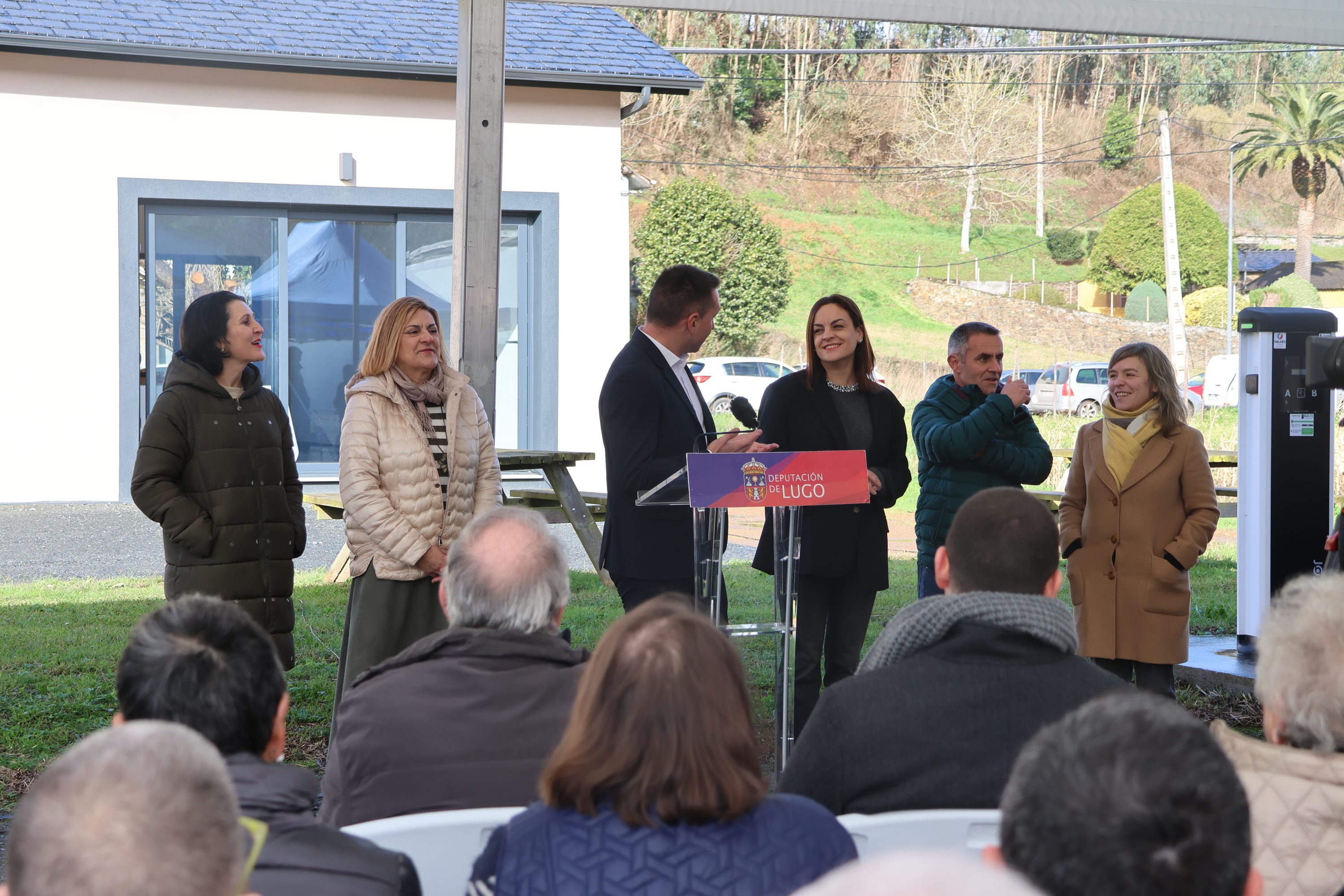 Abres celebra a apertura do seu primeiro centro social, un espazo “moi necesario” para a parroquia