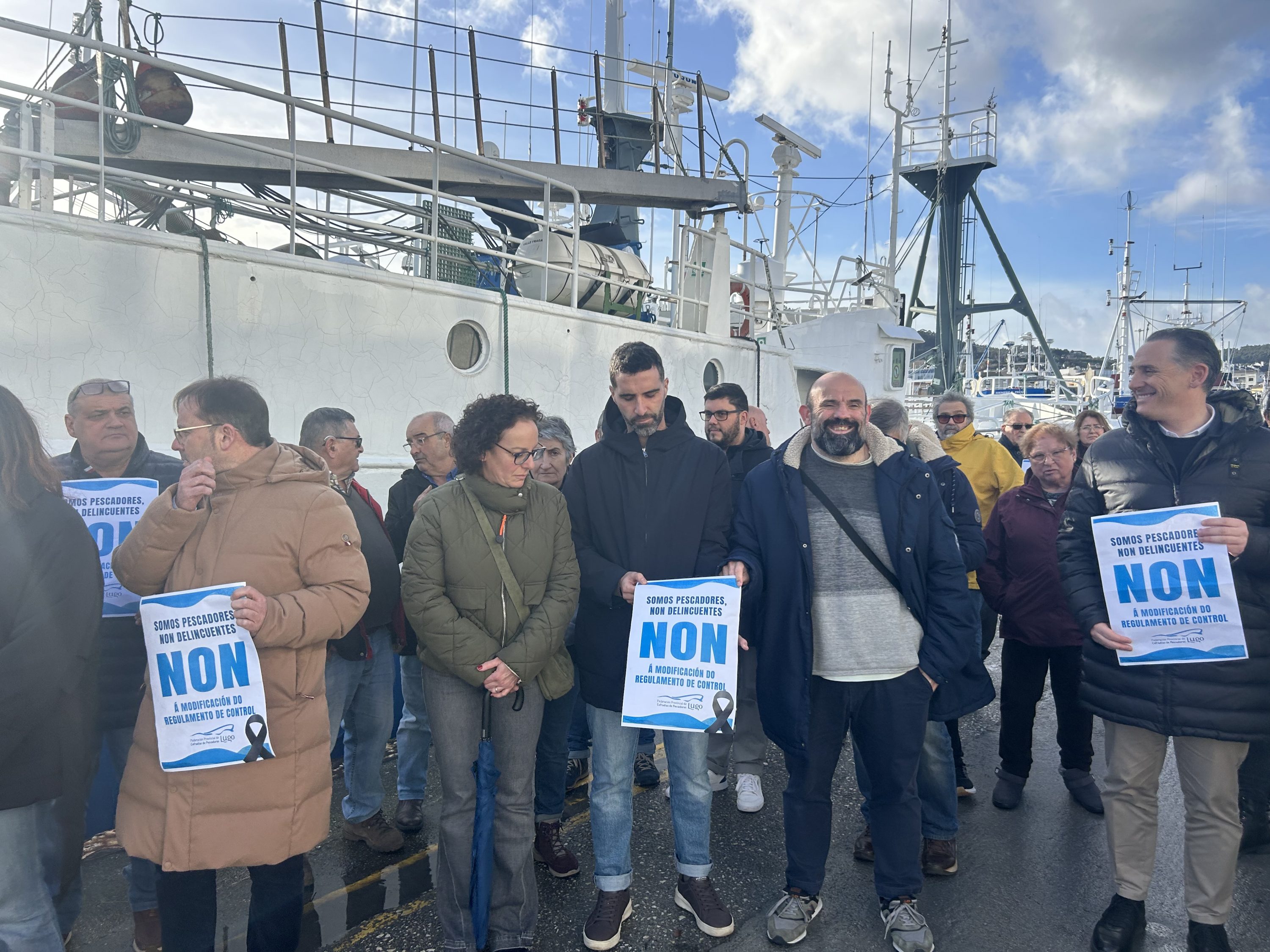 O BNG leva ás institucións a demanda do sector para excluír a pesca artesanal do Regulamento da UE