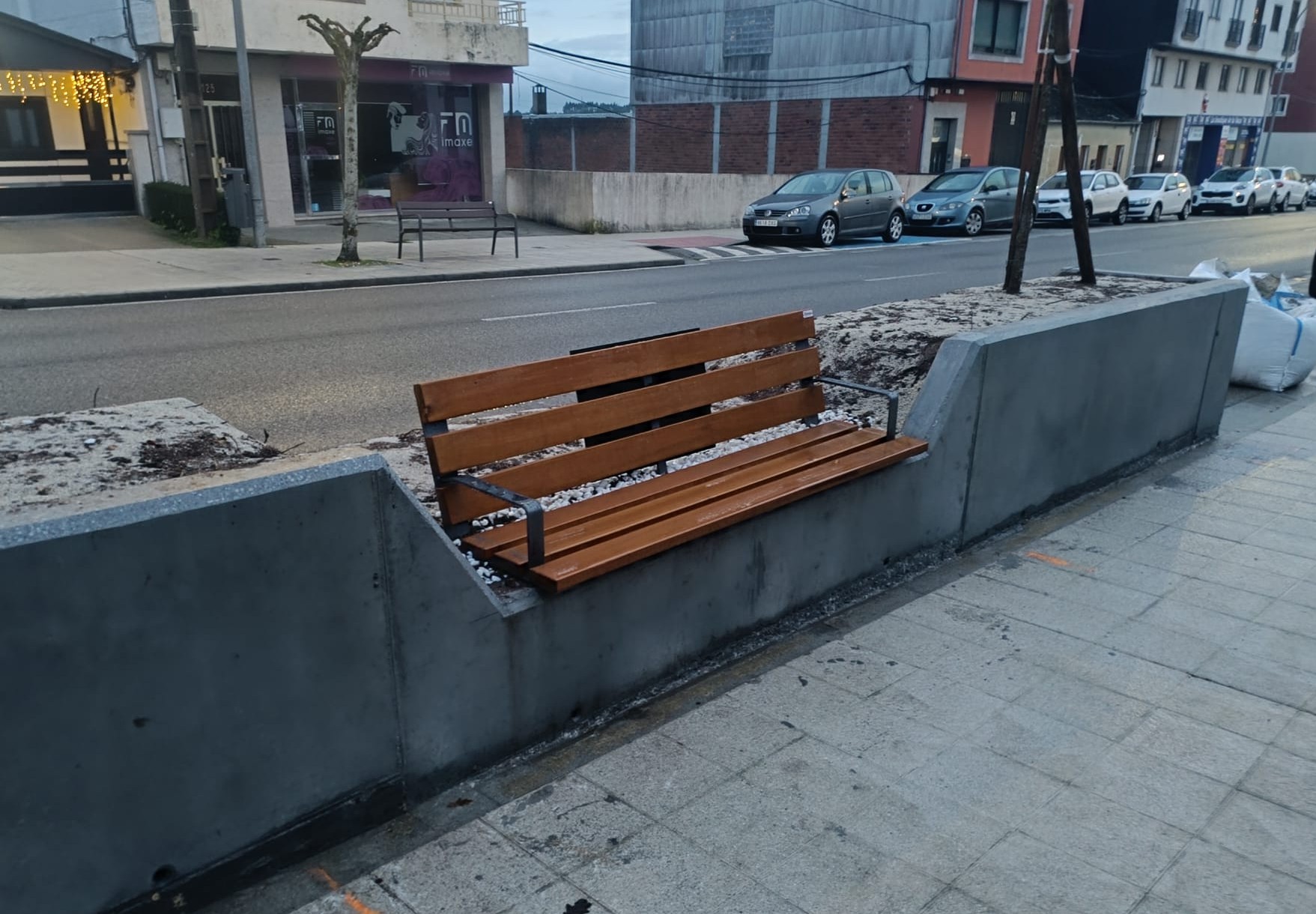 O PP de Vilalba lamenta o “ecoloxismo de formigón” do goberno local “que reduce o aparcamento na avenida Terra Chá”