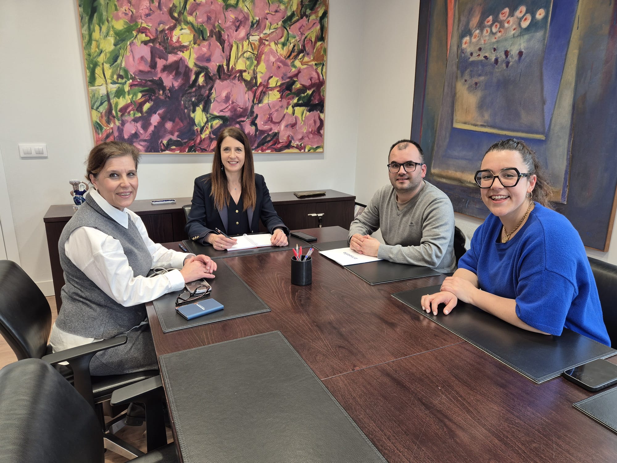 Cervo atende unha demanda veciñal coa mellora do vial interior do Lieiro