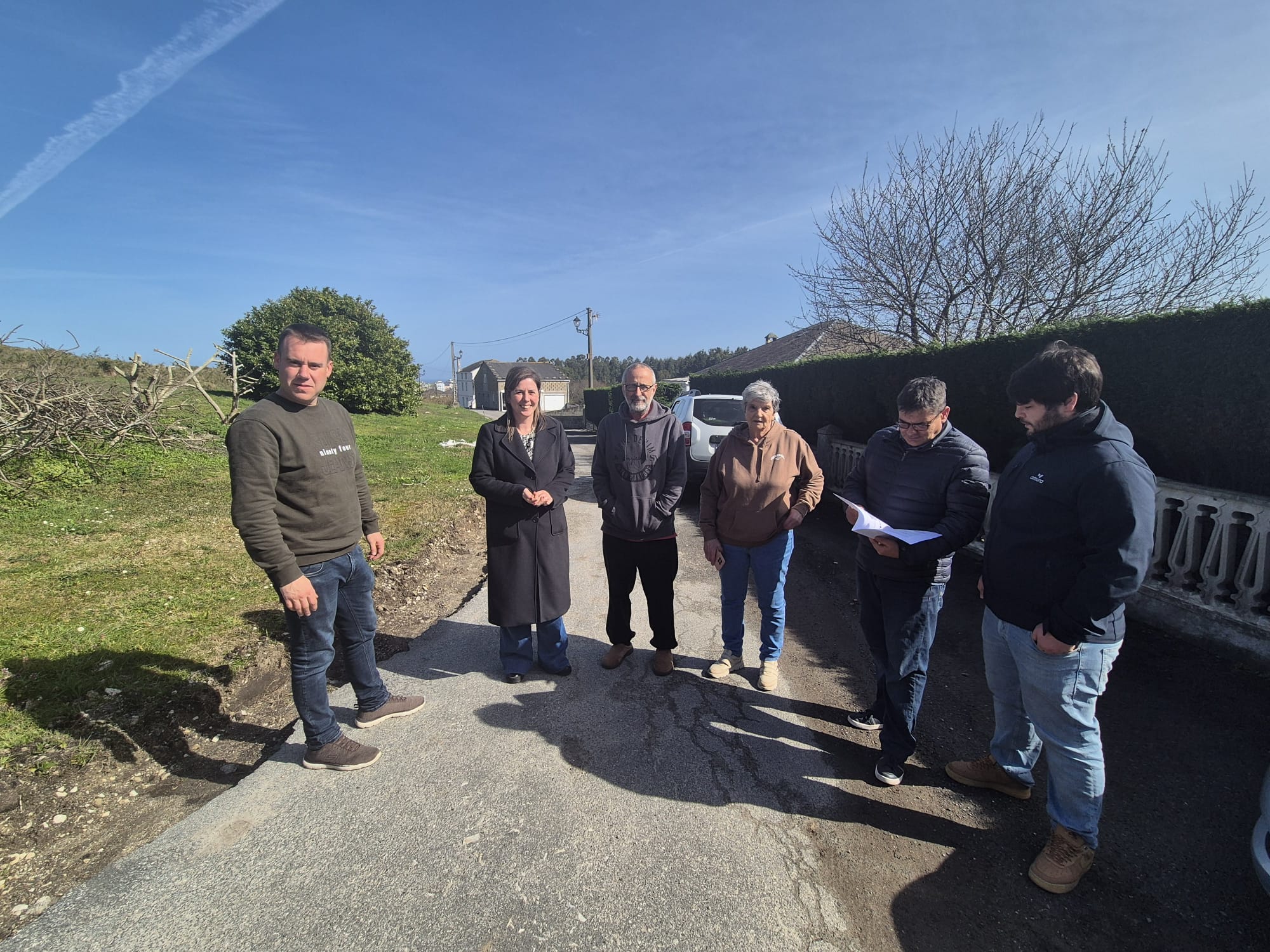 O PP de Lourenzá pide explicacións pola vertedura de alquitrán no rego da Fonte do Cura