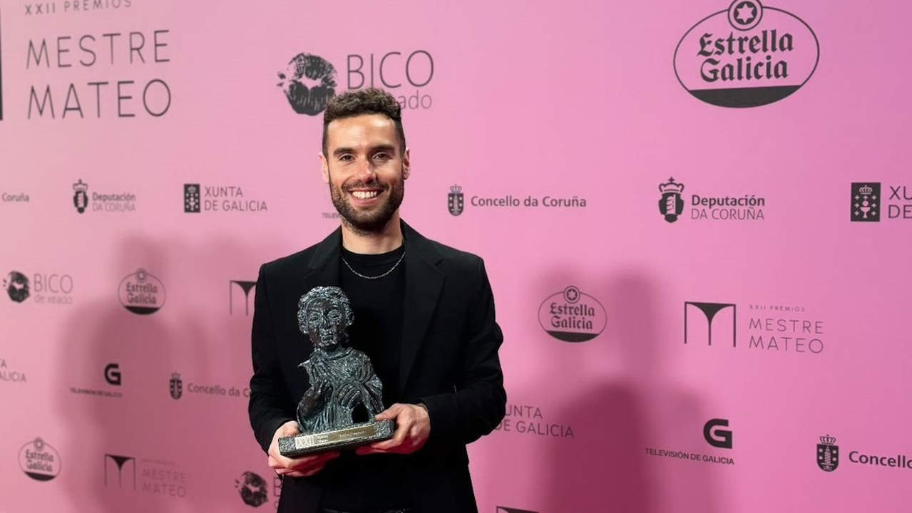 Burela felicita aos seus creadores candidatos aos Premios Mestre Mateo