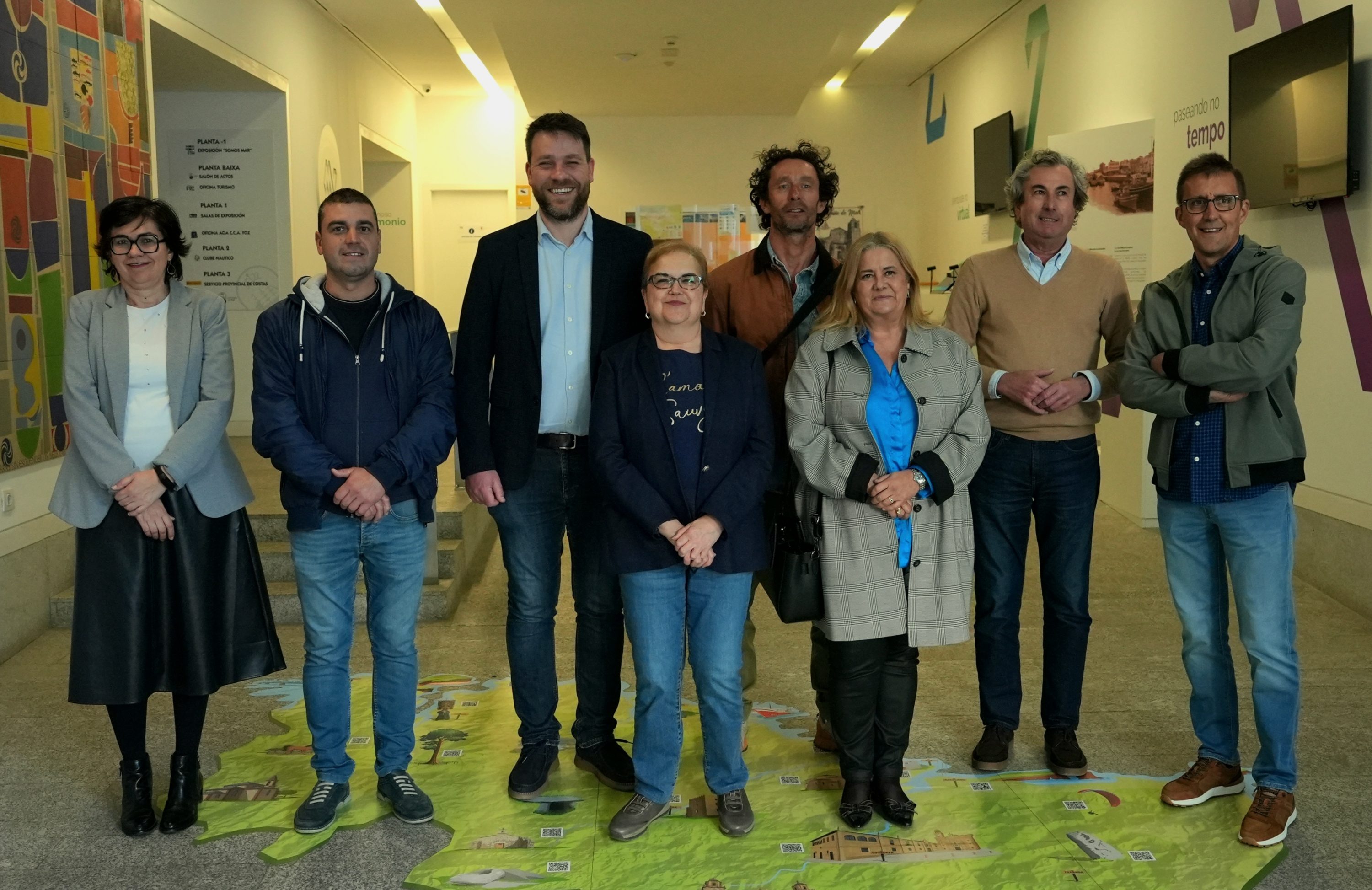 A Mariña analiza o impacto do turismo nun encontro sectorial en Foz