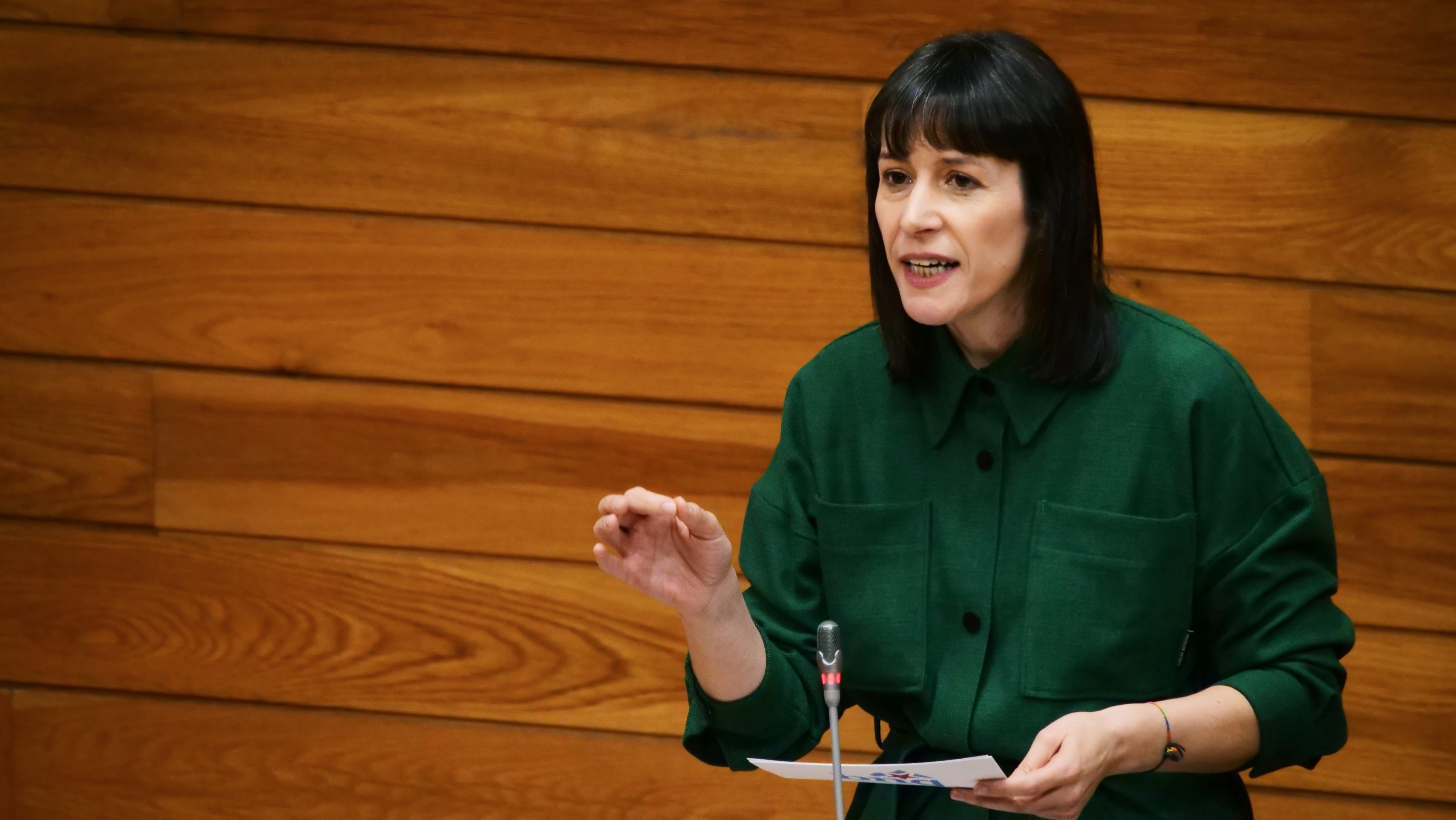 Pontón critica a Rueda que non teña máis política industrial que a “carta contaminada” de Altri derrotada pola cidadanía