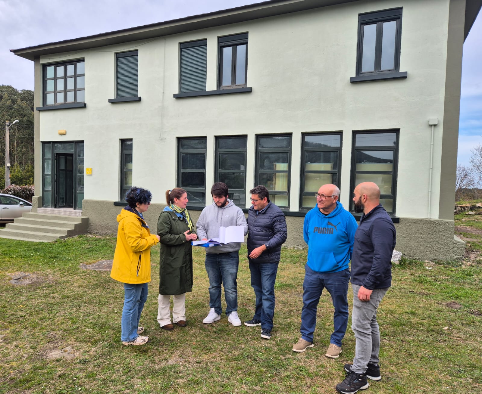 O Concello de Cervo executa a reforma exterior das Antigas Escolas Públicas da Venta