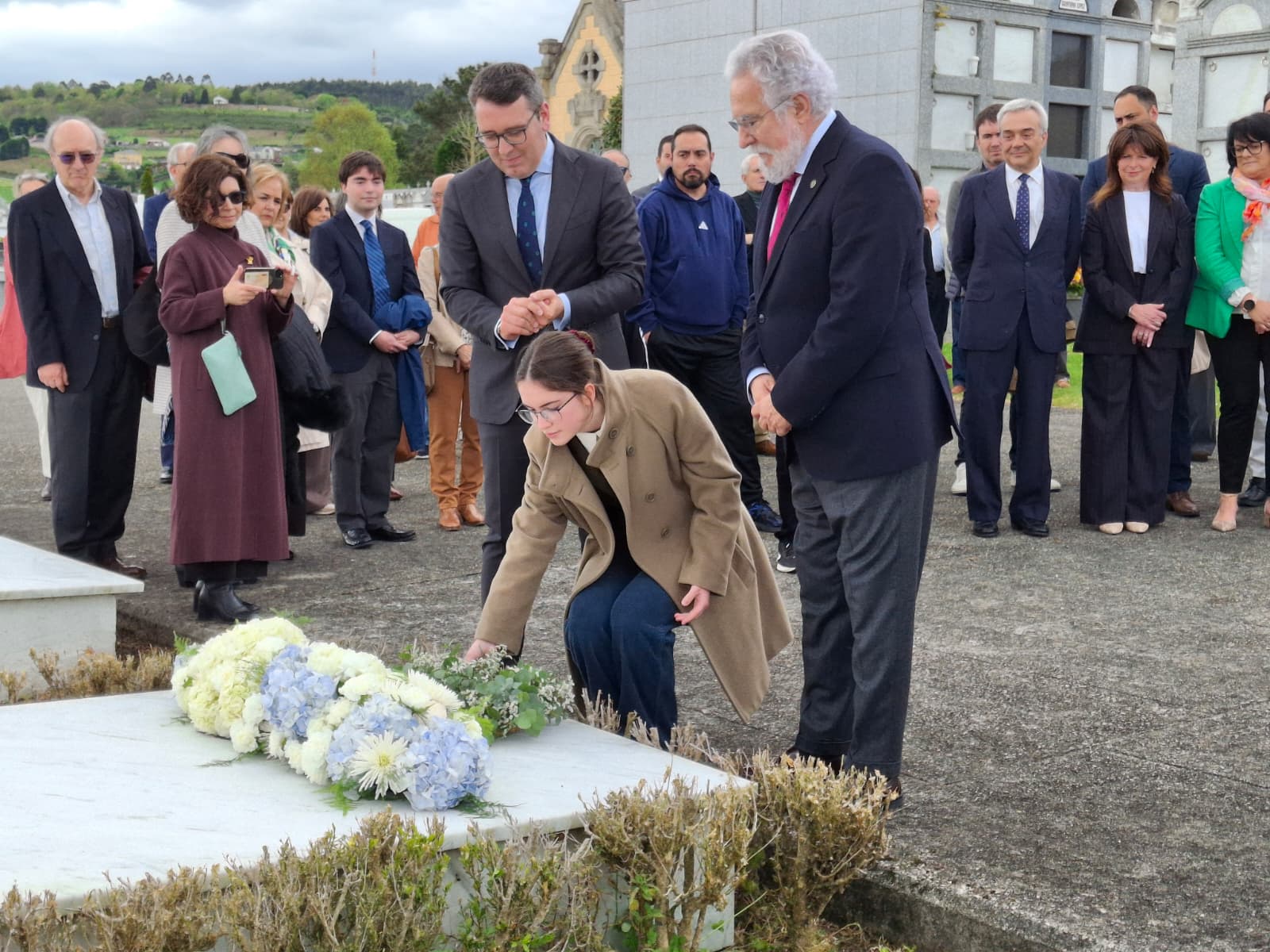 Ribadeo lembra a figura de Leopoldo Calvo-Sotelo nunha xornada de homenaxe e memoria