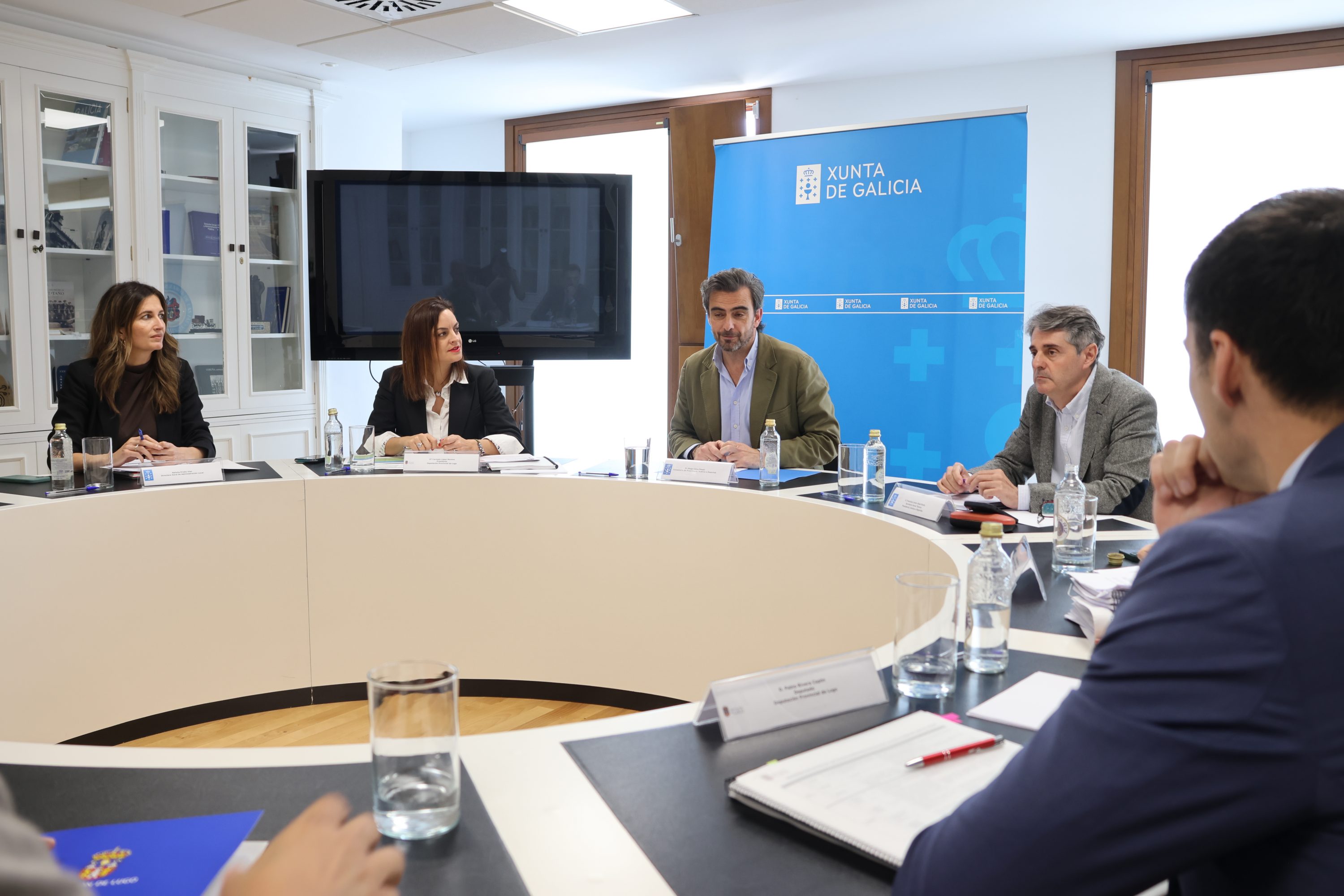 A Presidenta logra que a Xunta se abra a reformular as obrigas dos Concellos e das Deputacións que recolle o ALALG