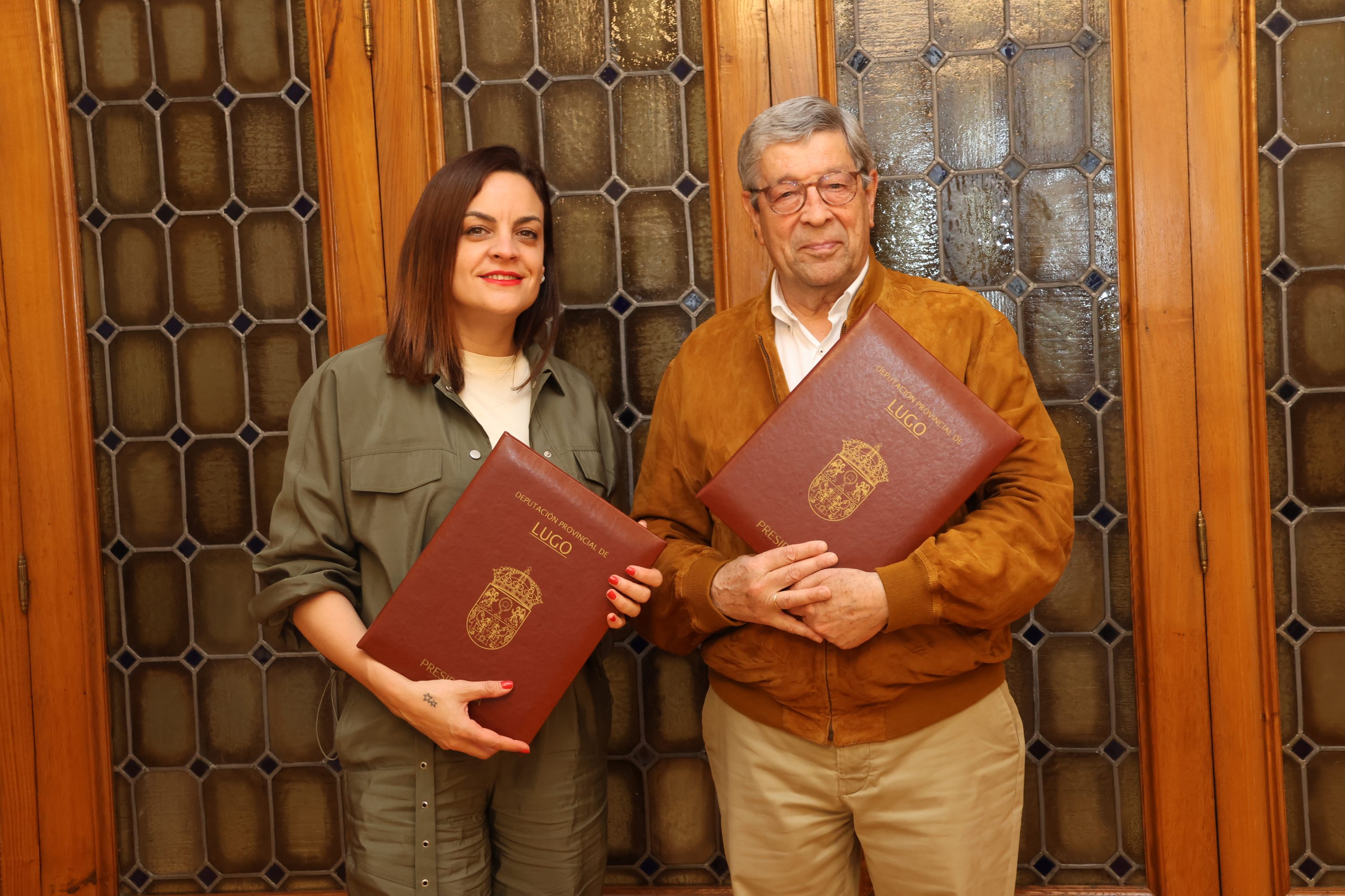 A Deputación achega 40.000€ á Federación de Comercio para financiar unha asesoría integral