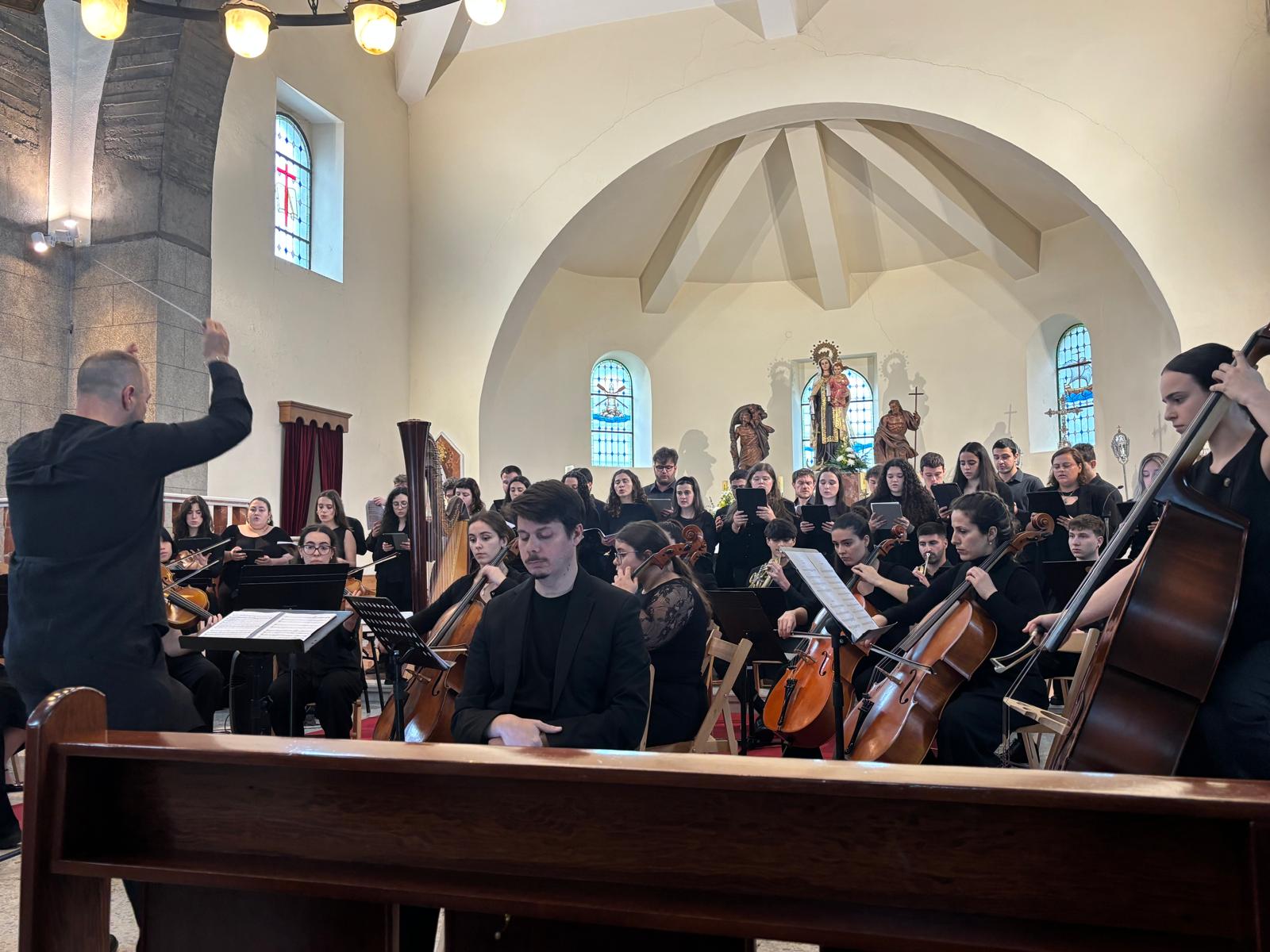 A Igrexa de Santa María de Burela acolle un concerto do Conservatorio Superior da Coruña