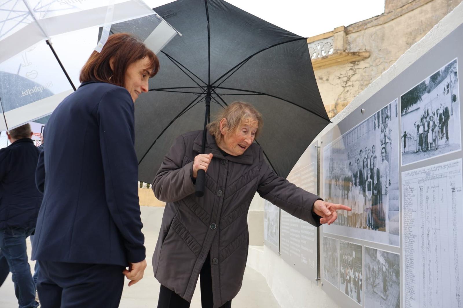 A Praza de Reinante, en Barreiros, contará cun miradoiro renovado e novos equipamentos