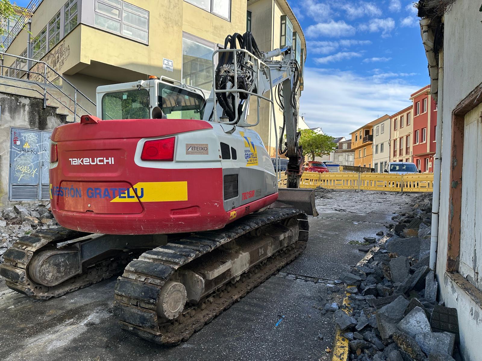 Comezan as obras de mellora na rúa Buenos Aires de Ribadeo cun investimento de 450.000 euros