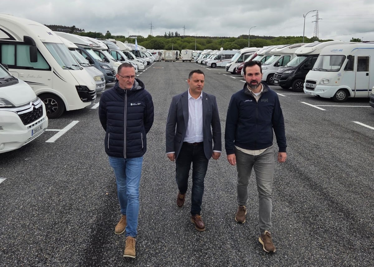 Pastoriza abre as portas ao turismo itinerante cunha área de autocaravanas de referencia