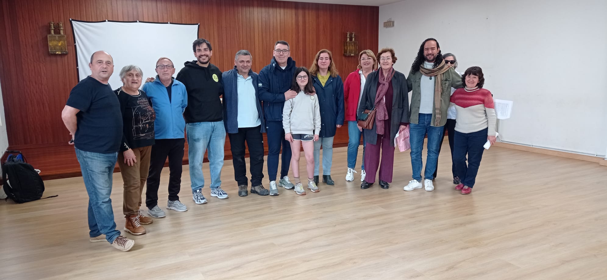 A Aula de Teatro Municipal de Ribadeo fará o seu debut o 24 de maio na Festa das Cruces na Ponte de Arante