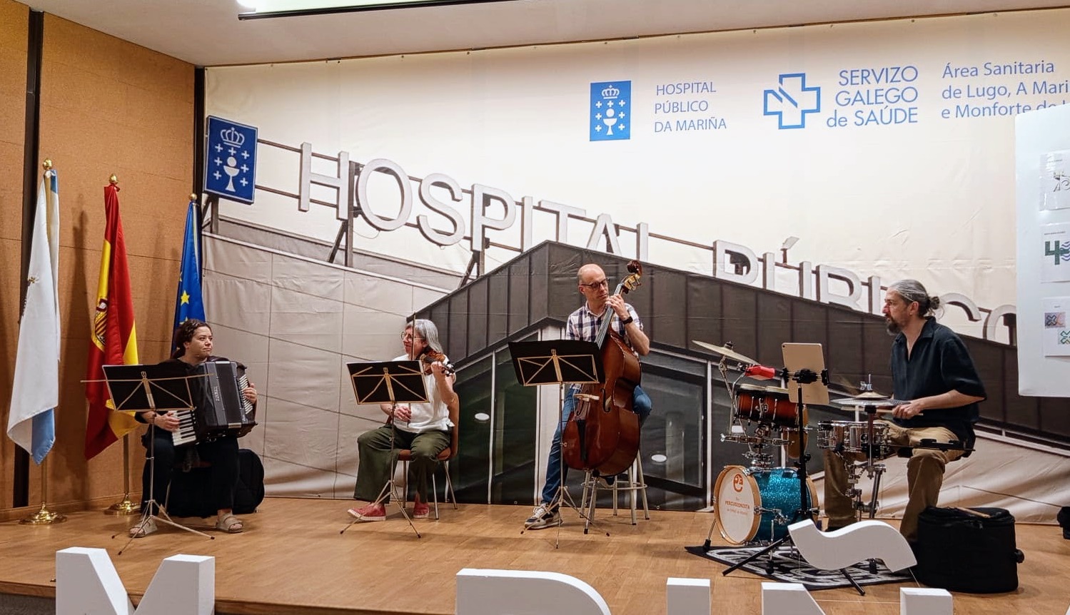 Profesorado da Escola Municipal de Música e Danza de Ribadeo ofreceu actuacións solidarias en A Concordia e no Hospital da Mariña