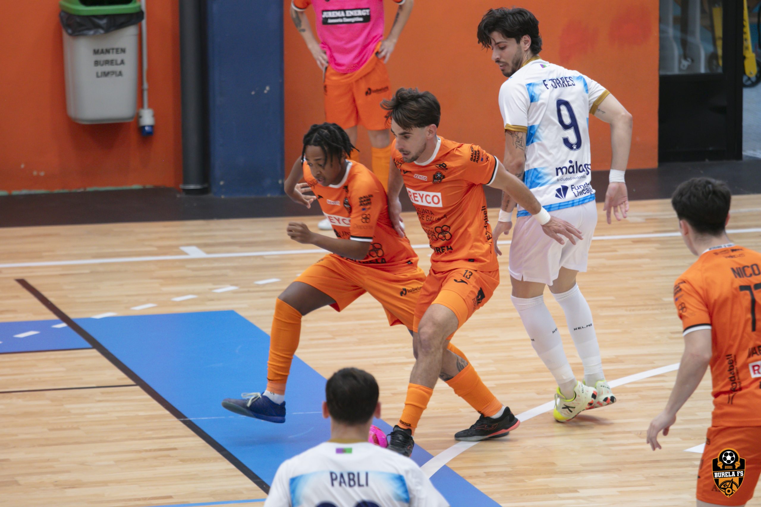 O Burela pecha a liga con boas sensacións e protagonismo xuvenil malia o 2-3