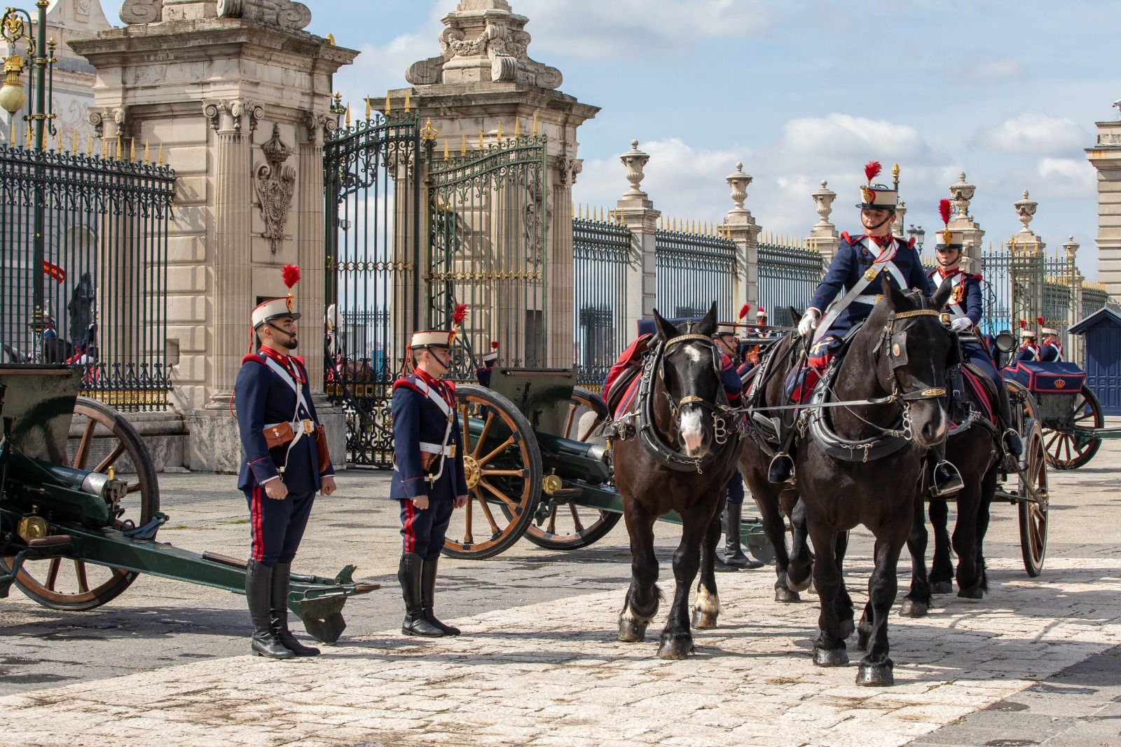 A Garda Real realizará varias actividades esta semana en Viveiro abertas á cidadanía