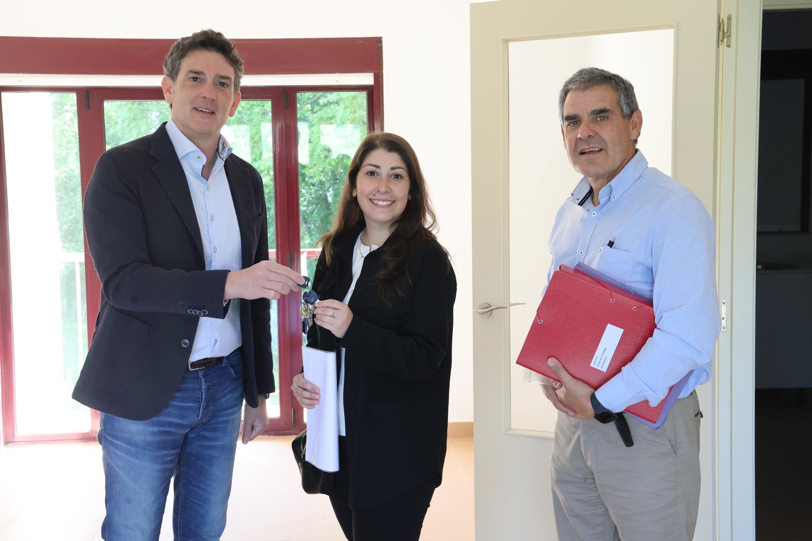 A Xunta entrega catro vivendas de promoción pública nos municipios de Outeiro de Rei e Xermade
