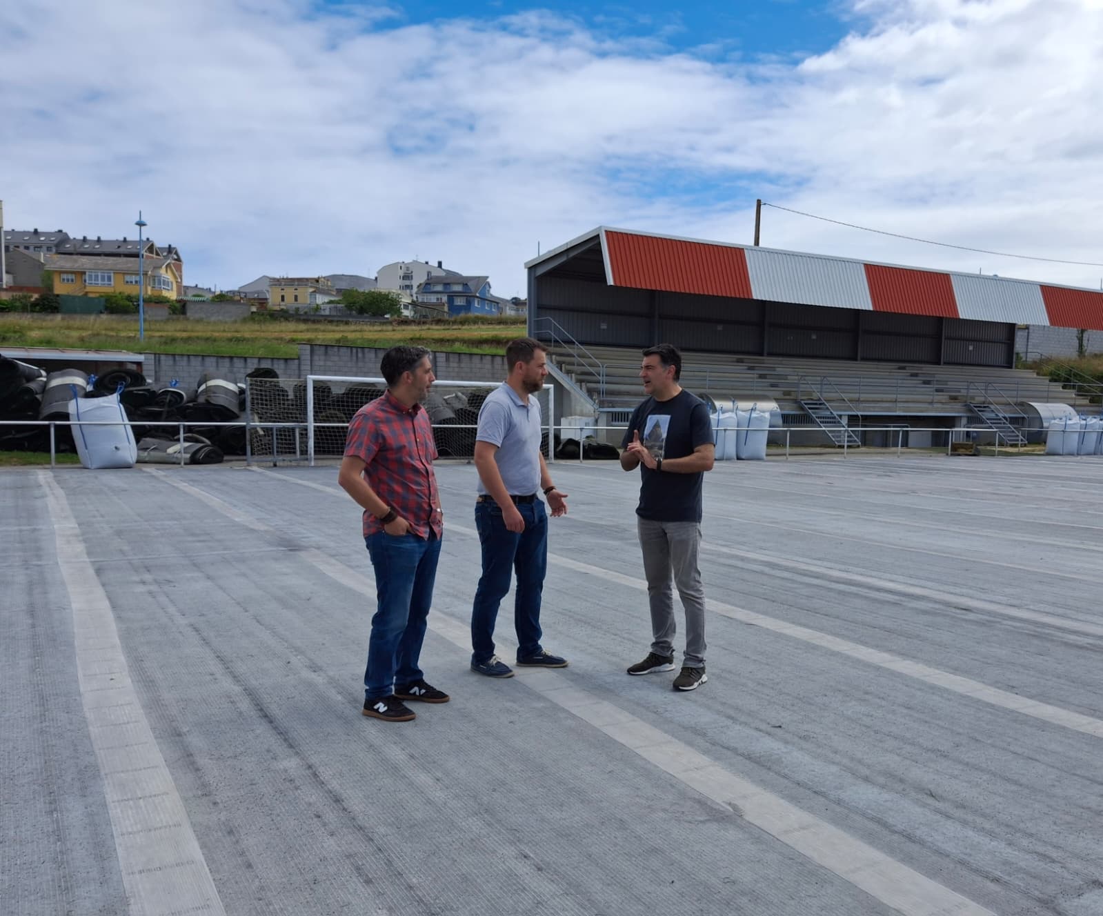 Foz renova o céspede e o rego do campo de Malates