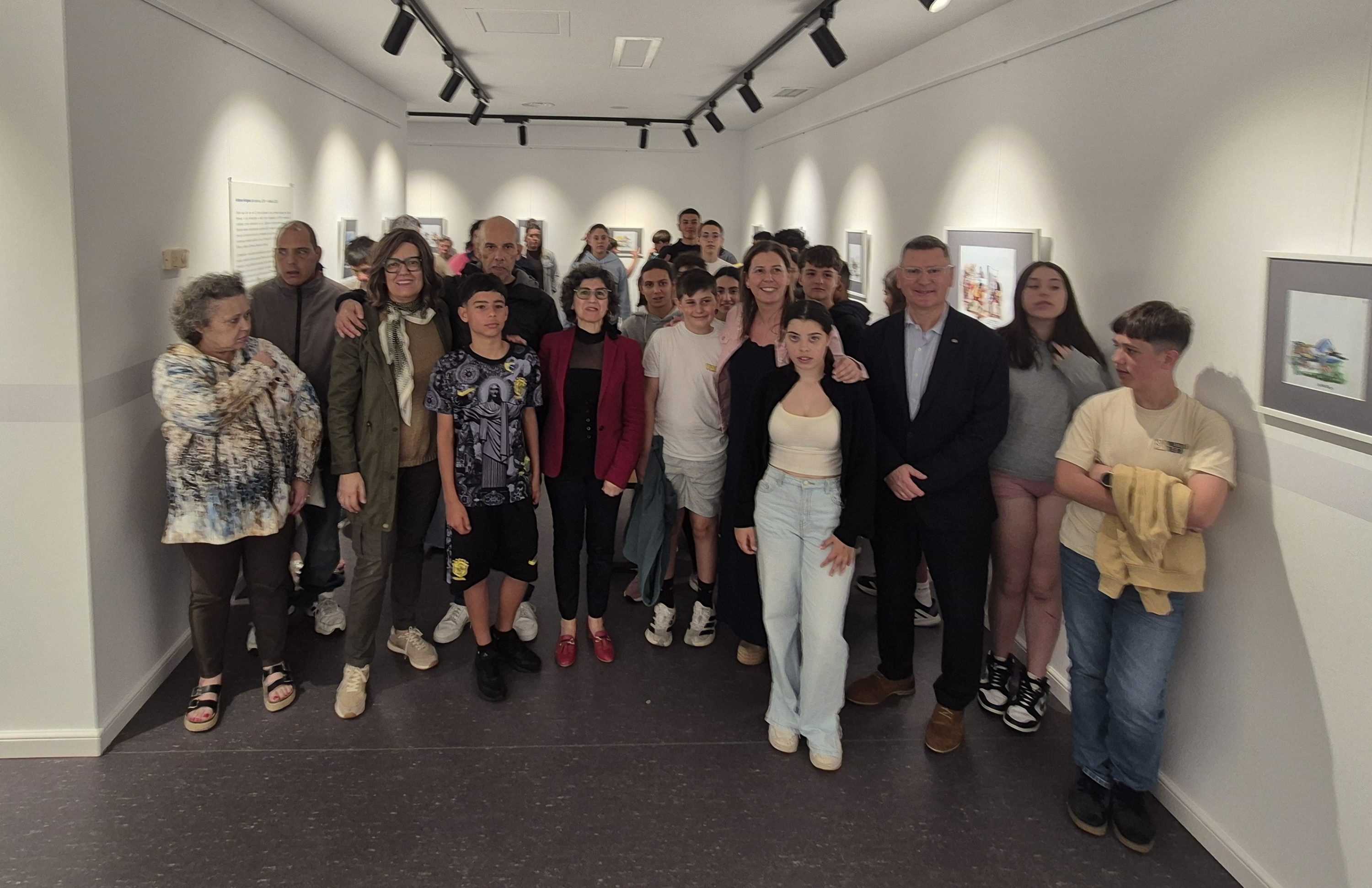 Cervo abre unha xanela ao humor gráfico coa exposición dedicada a Mingote