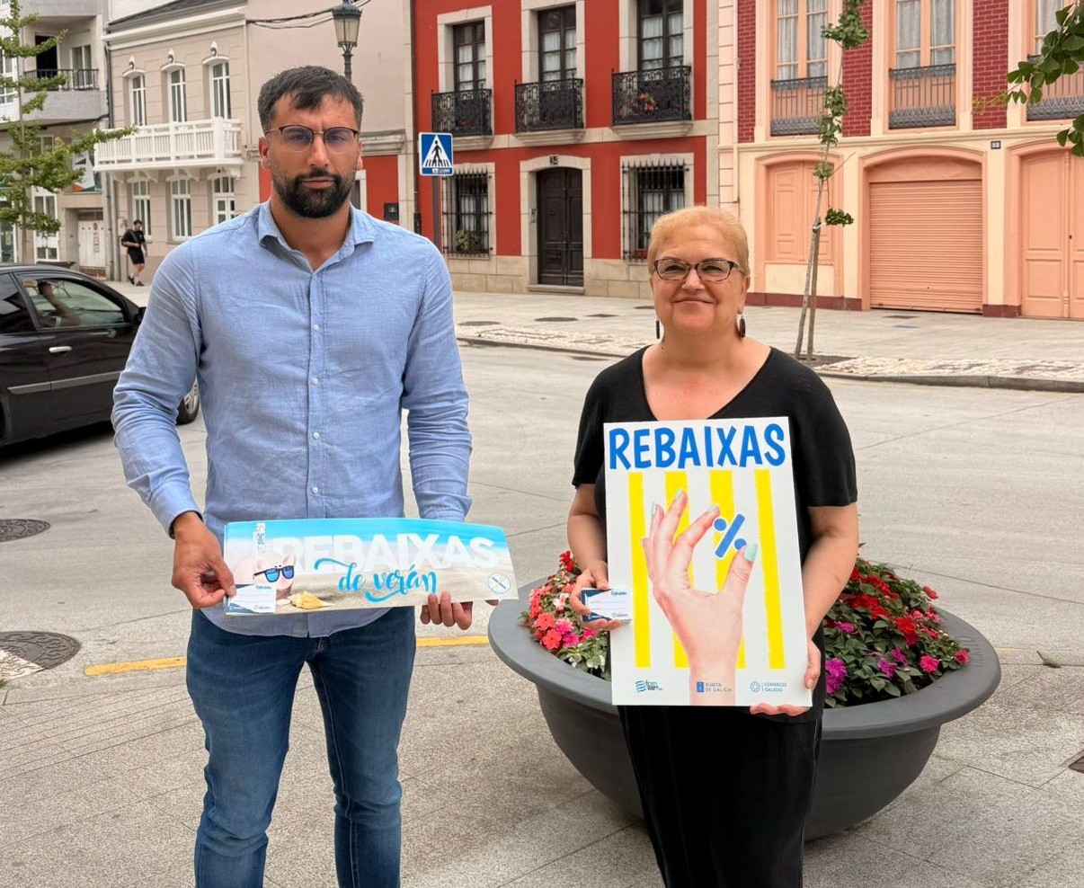 Comezan as rebaixas de verán no Centro Comercial Aberto de Ribadeo