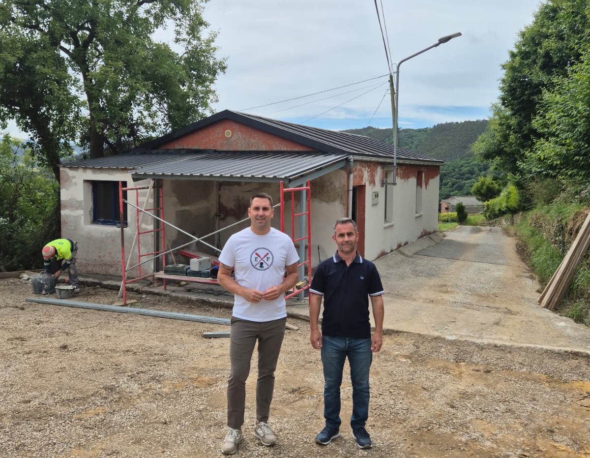Iniciadas en Trabada as obras de mellora do teleclub de Vilapena