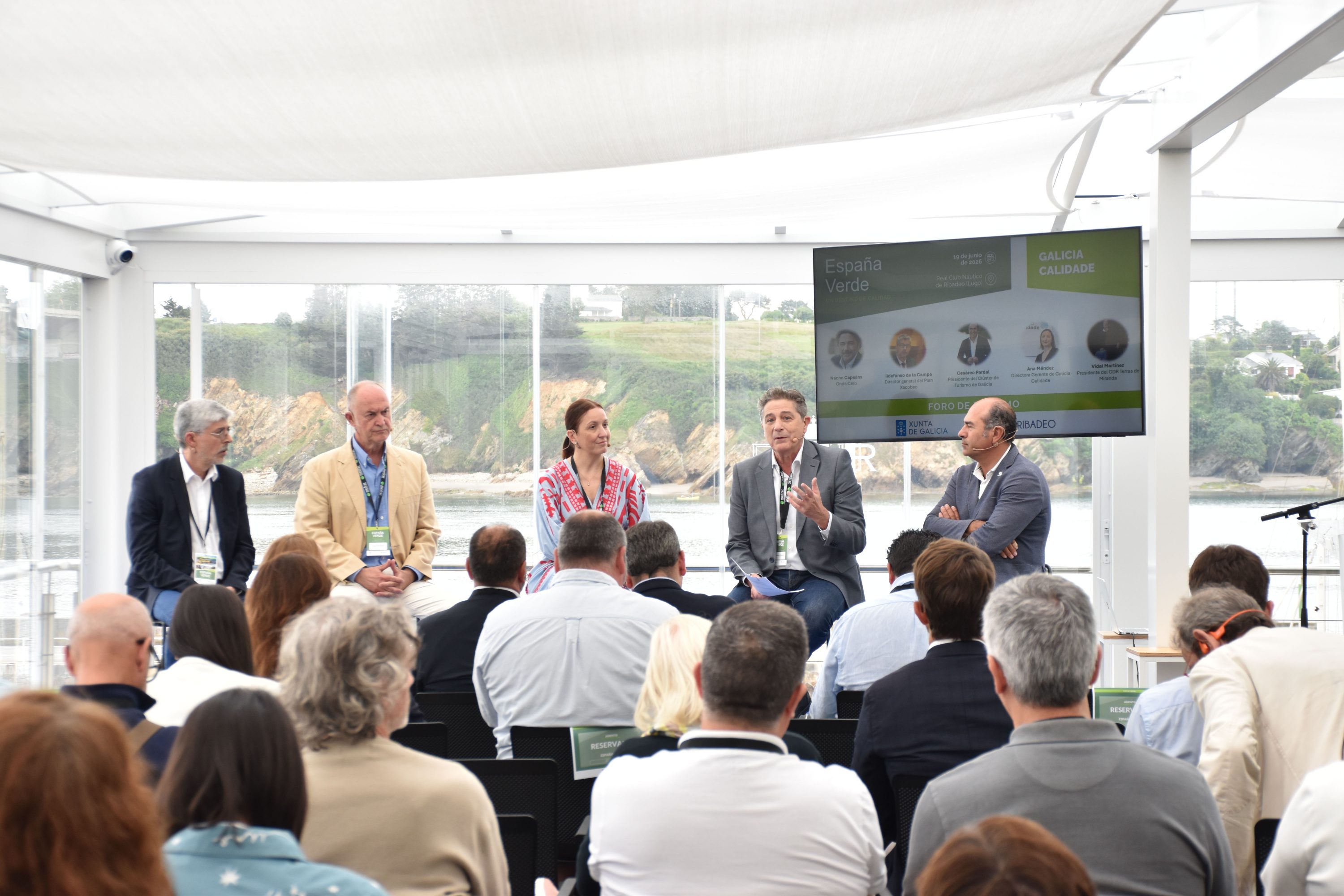Galicia, Asturias, Cantabria e Euskadi avanzan en Ribadeo nun modelo turístico sostible