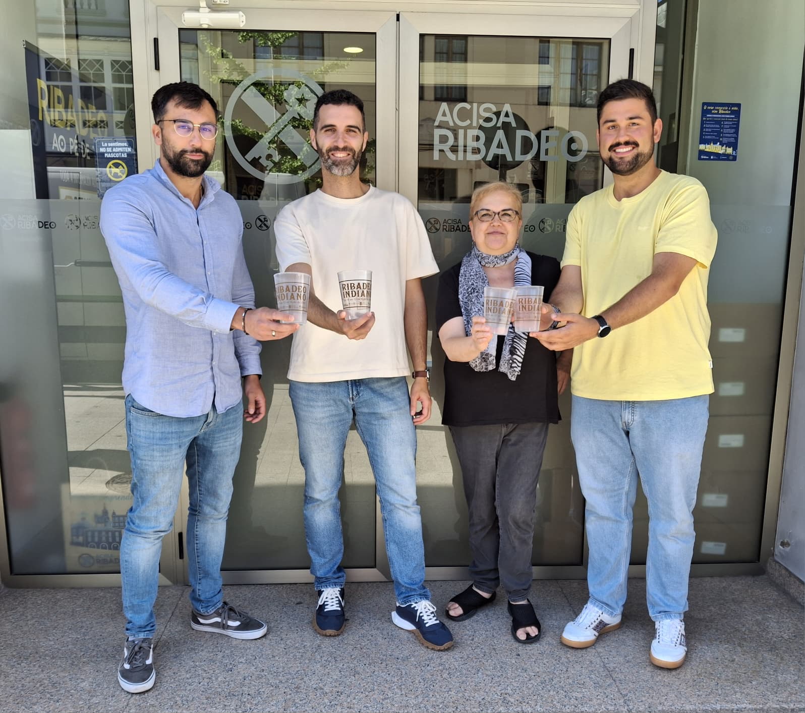 Acisa repartirá vasos de plástico ríxido reutilizable como recordo conmemorativo do XI Ribadeo Indiano