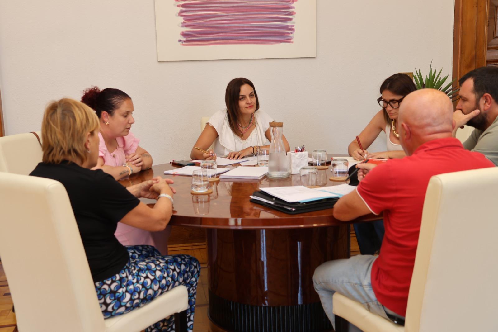 Máis de 1,3 millóns de euros para Xove: a Deputación reforza o seu compromiso co municipio