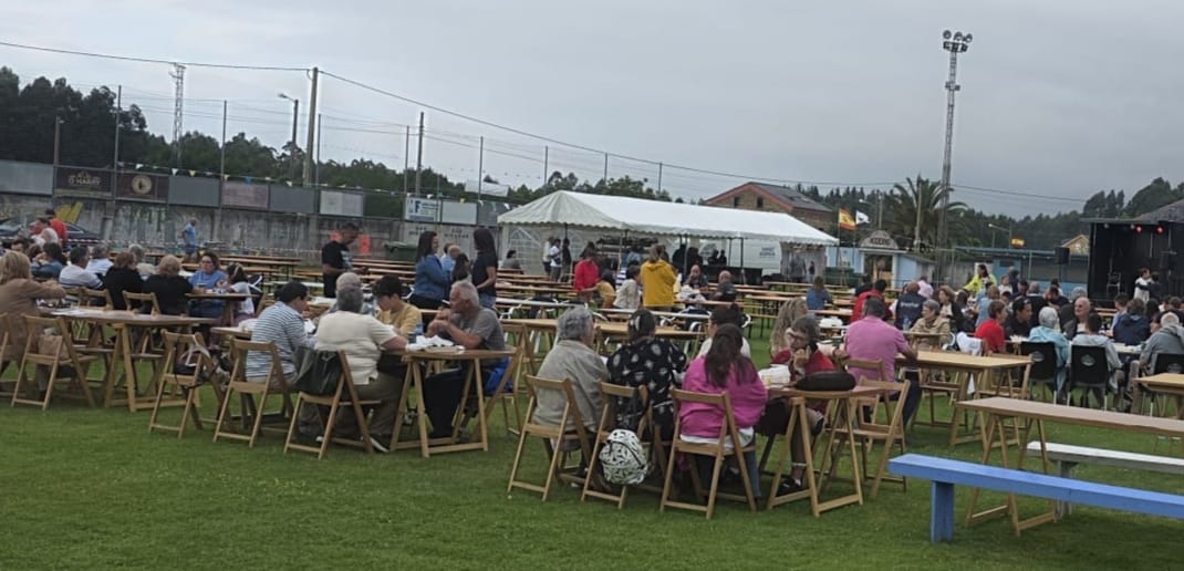 670 racións servidas na III Festa do Mexillón organizada polo Celta Barreiros