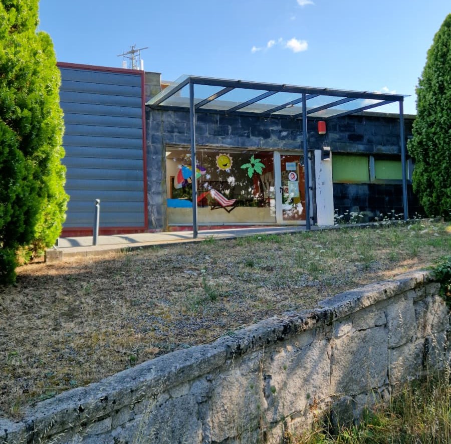 O PSdeG de Cospeito denuncia o incumprimento da ratio de persoal na escola infantil municipal e graves deficiencias nas instalacións