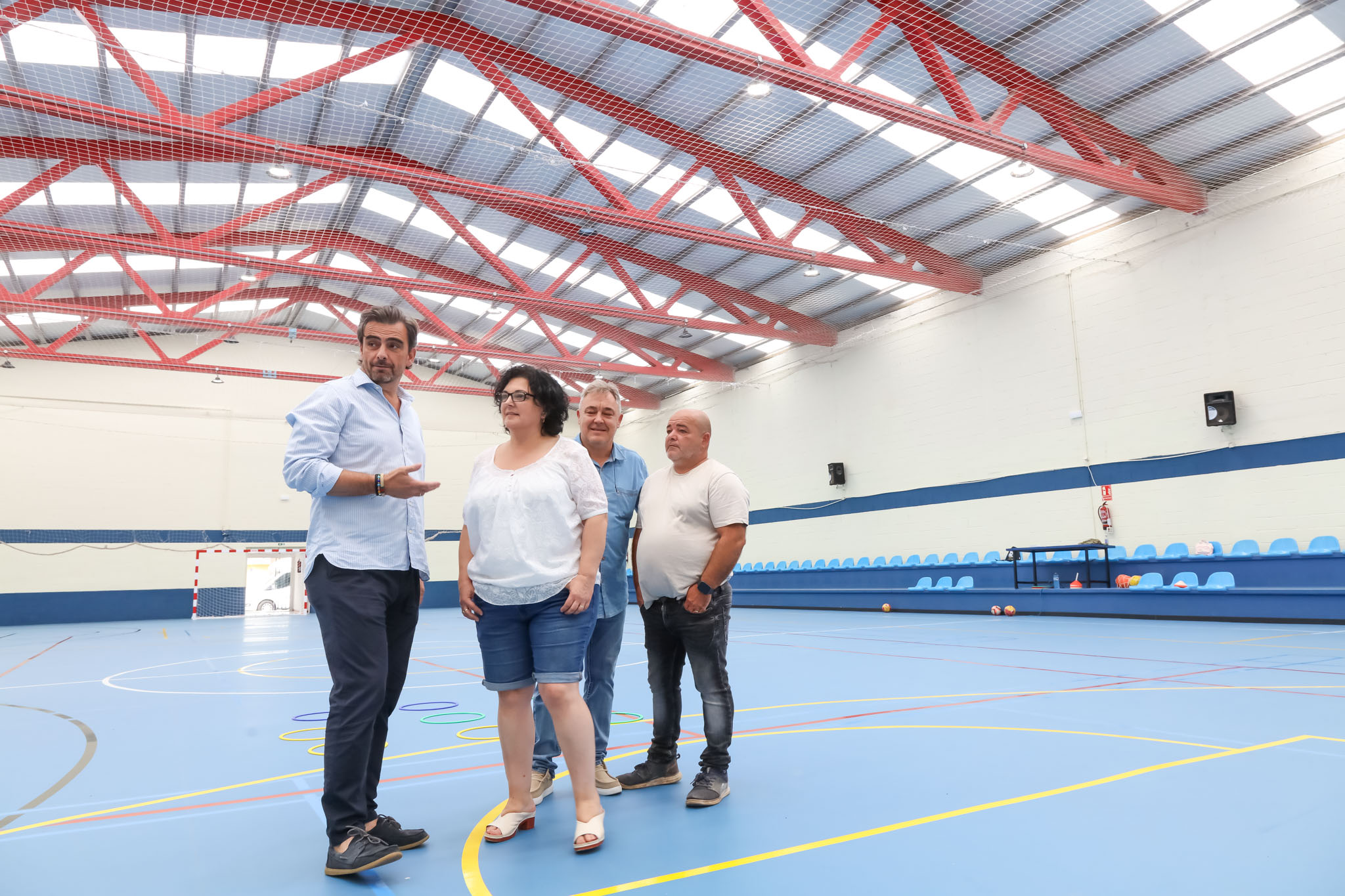 Cariño recupera o pavillón polideportivo municipal tras unha rehabilitación integral financiada en colaboración coa Xunta