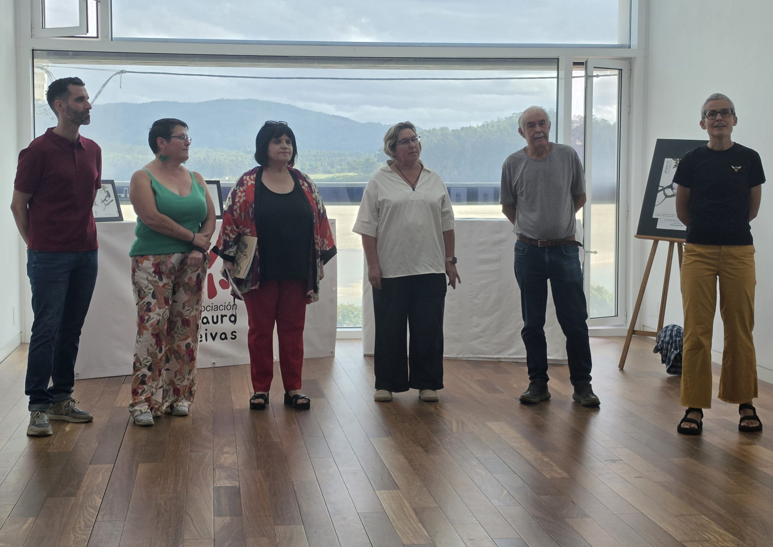 Inaugurada no Cenima de Foz «Ukiyo-e: de paxaros e sacabeiras», a mostra póstuma de Mauro Leivas